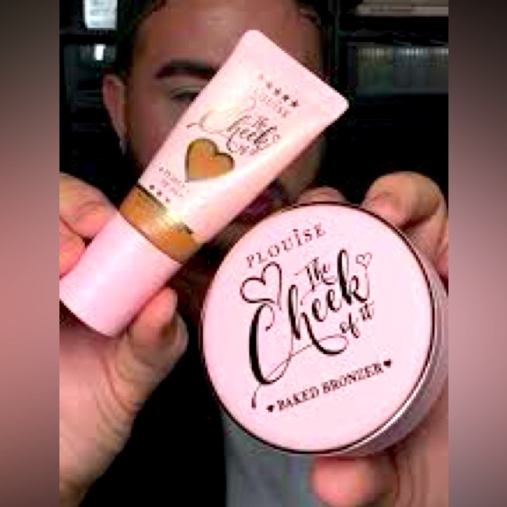 P. Louise bronzer set
